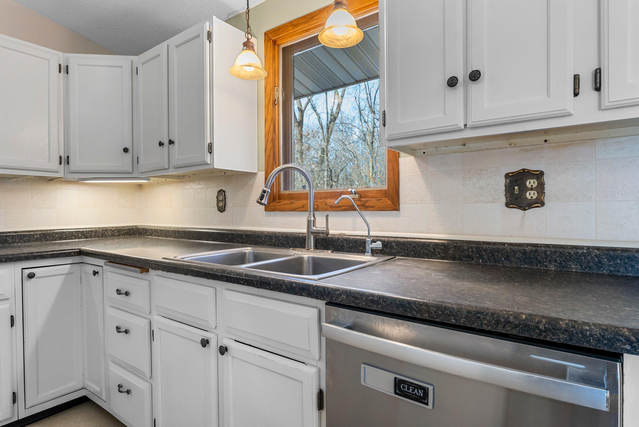 28-web-or-mls-9400 Old Concord Blvd-86.jpg