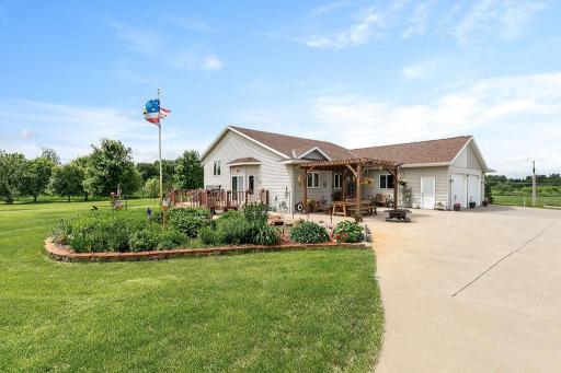 23805 Edgeton Road, Richmond, MN 56368