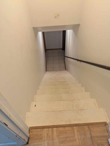 Stairs going to lower level