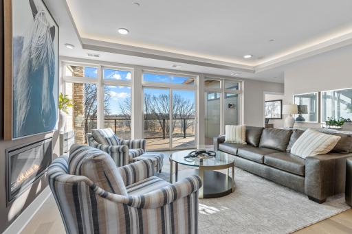1 Hill Farm Road, 210, Saint Paul, MN 55127