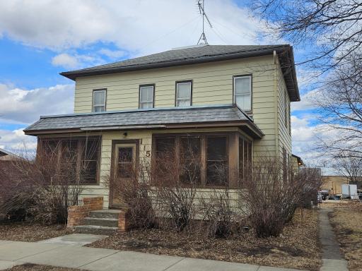 115 Adams Street SE, Hutchinson, MN 55350