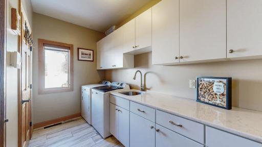 435 Donegal Lane SE, Chatfield, MN 55923
