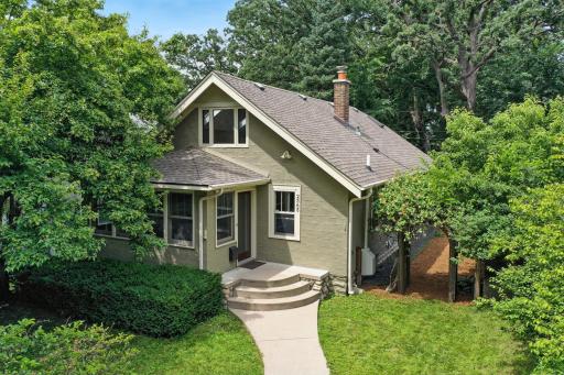 2365 Buford Avenue, Saint Paul, MN 55108