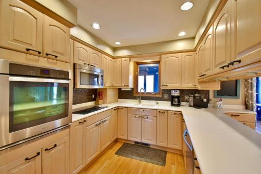 520 Greenview Court, Sartell, MN 56377