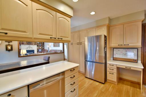 520 Greenview Court, Sartell, MN 56377