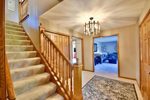 520 Greenview Court, Sartell, MN 56377