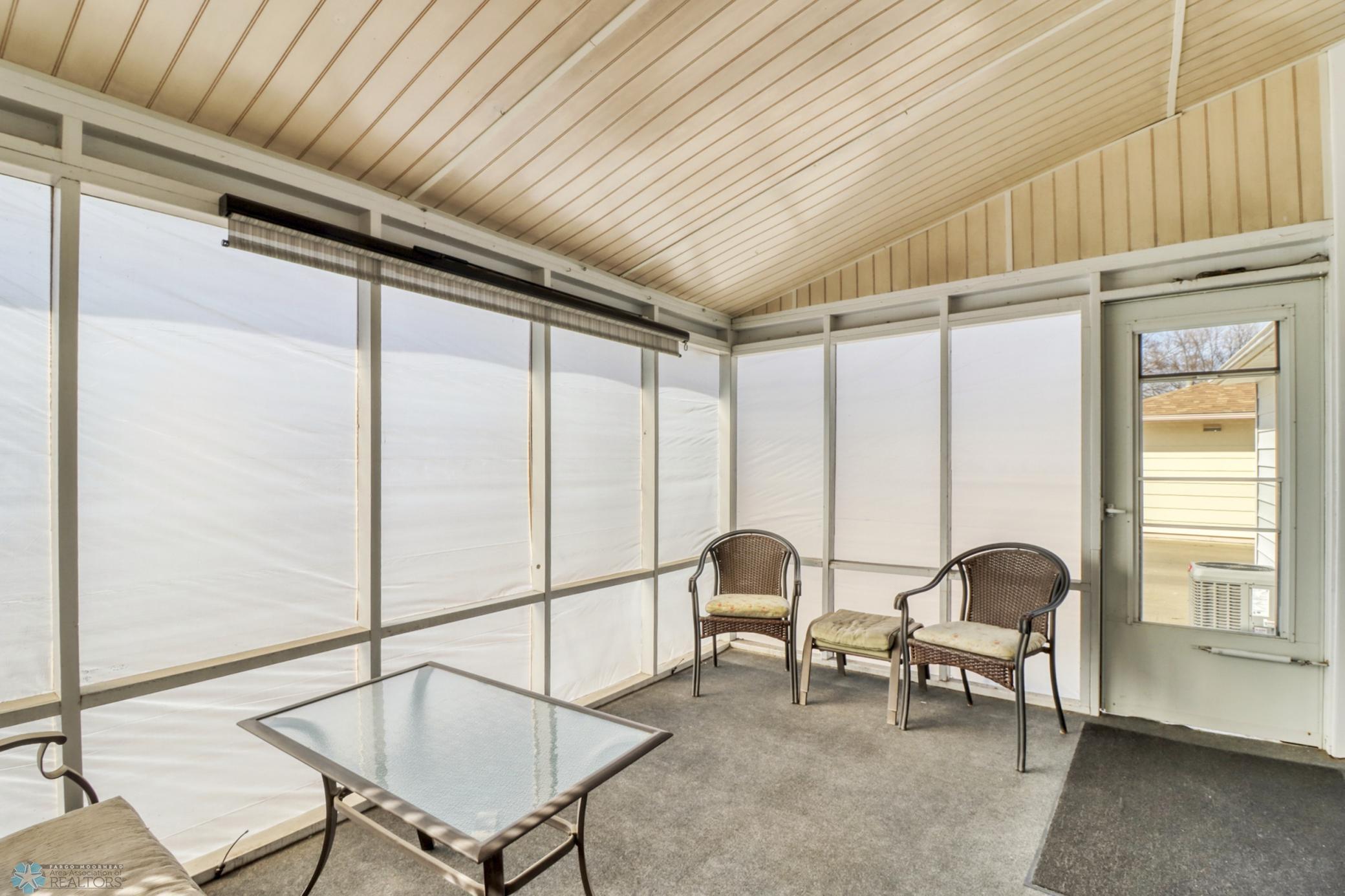 SunPorch1_2.JPG