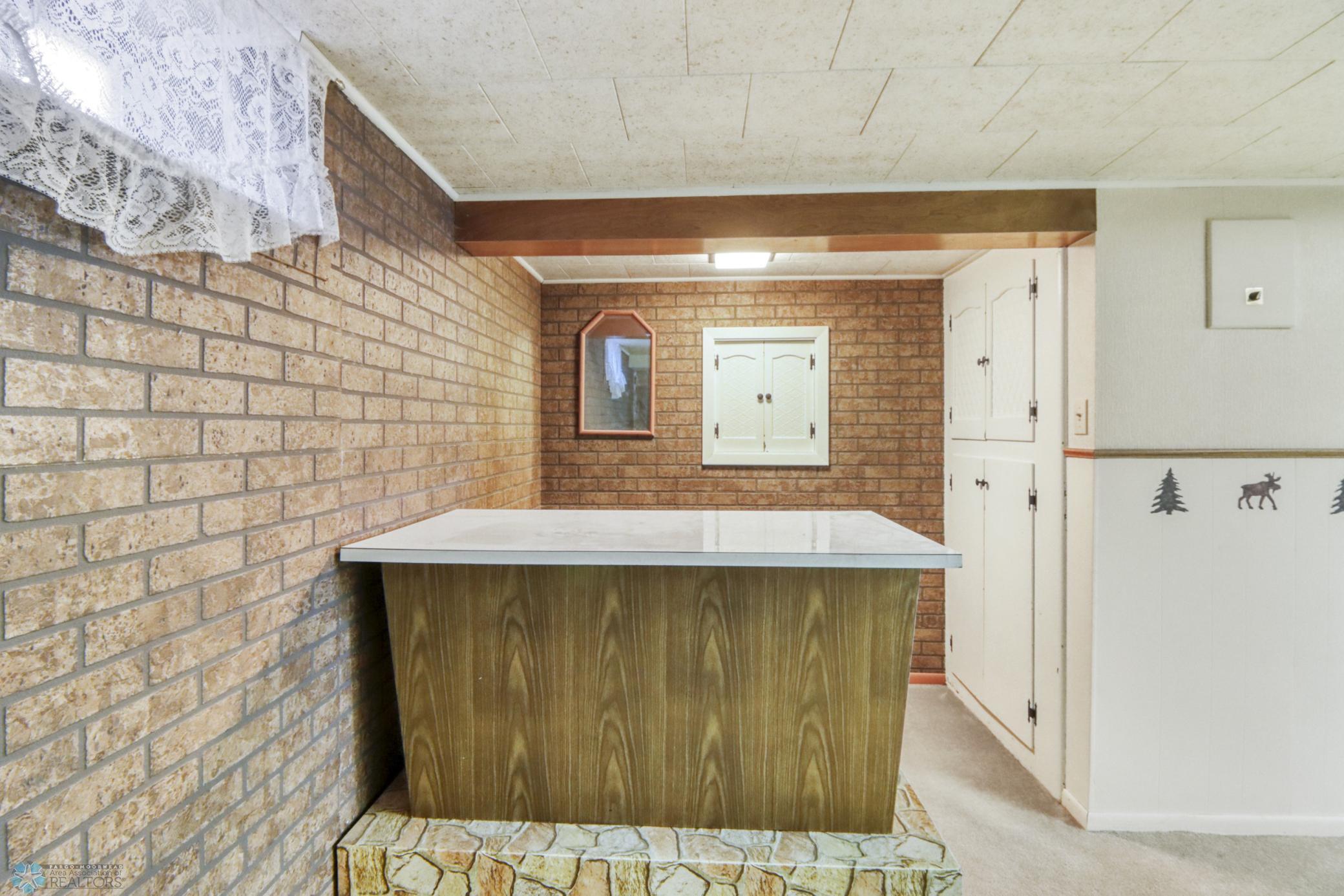 Basement Bar1_1.JPG