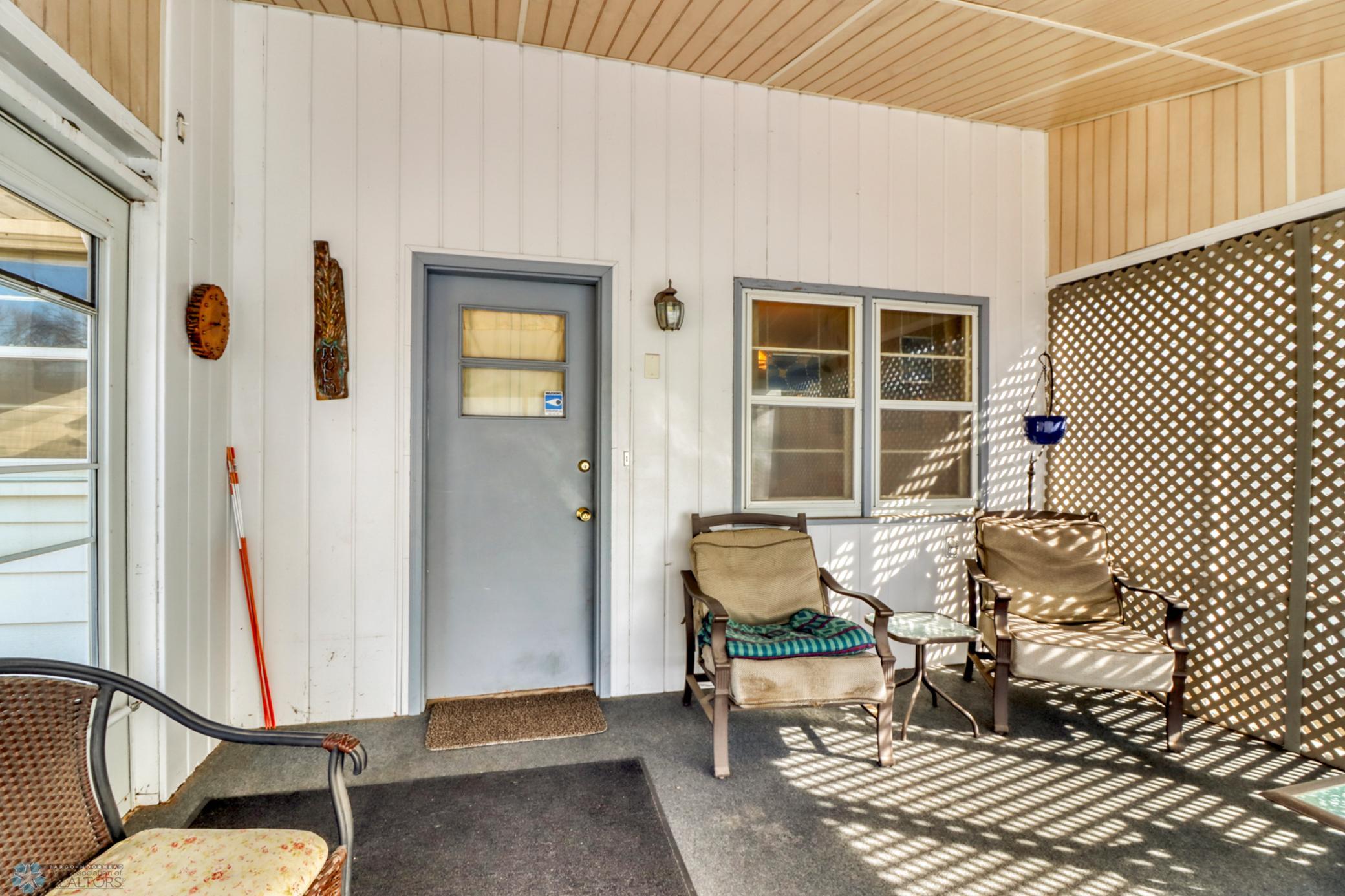 SunPorch1_3.JPG