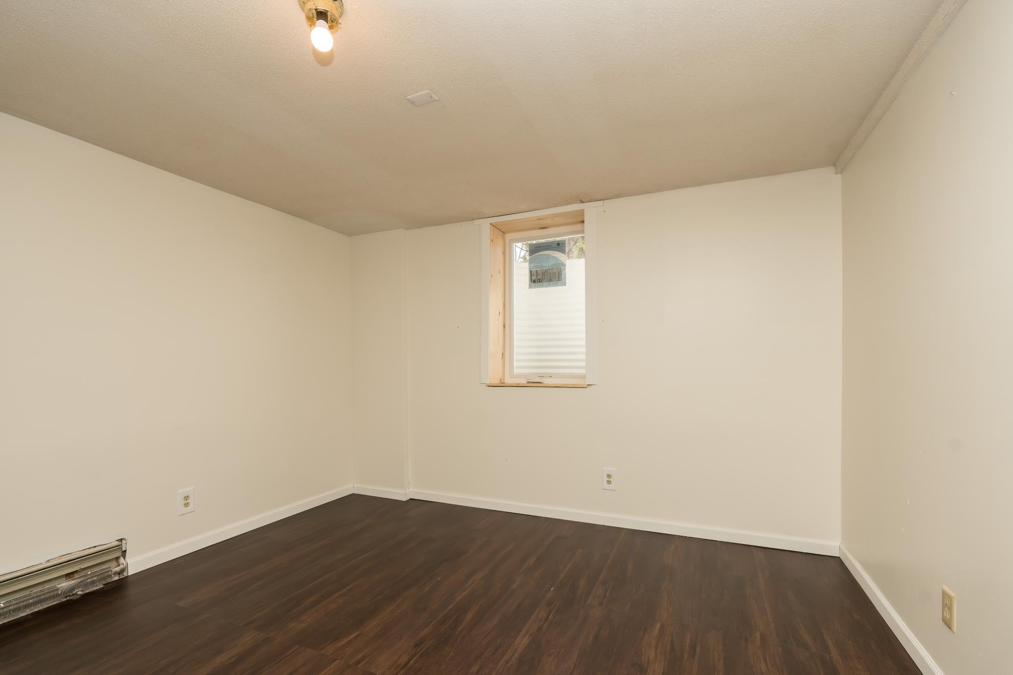 Bedroom 4 (lower level)