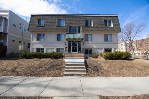 3236 Garfield Avenue, 102, Minneapolis, MN 55408