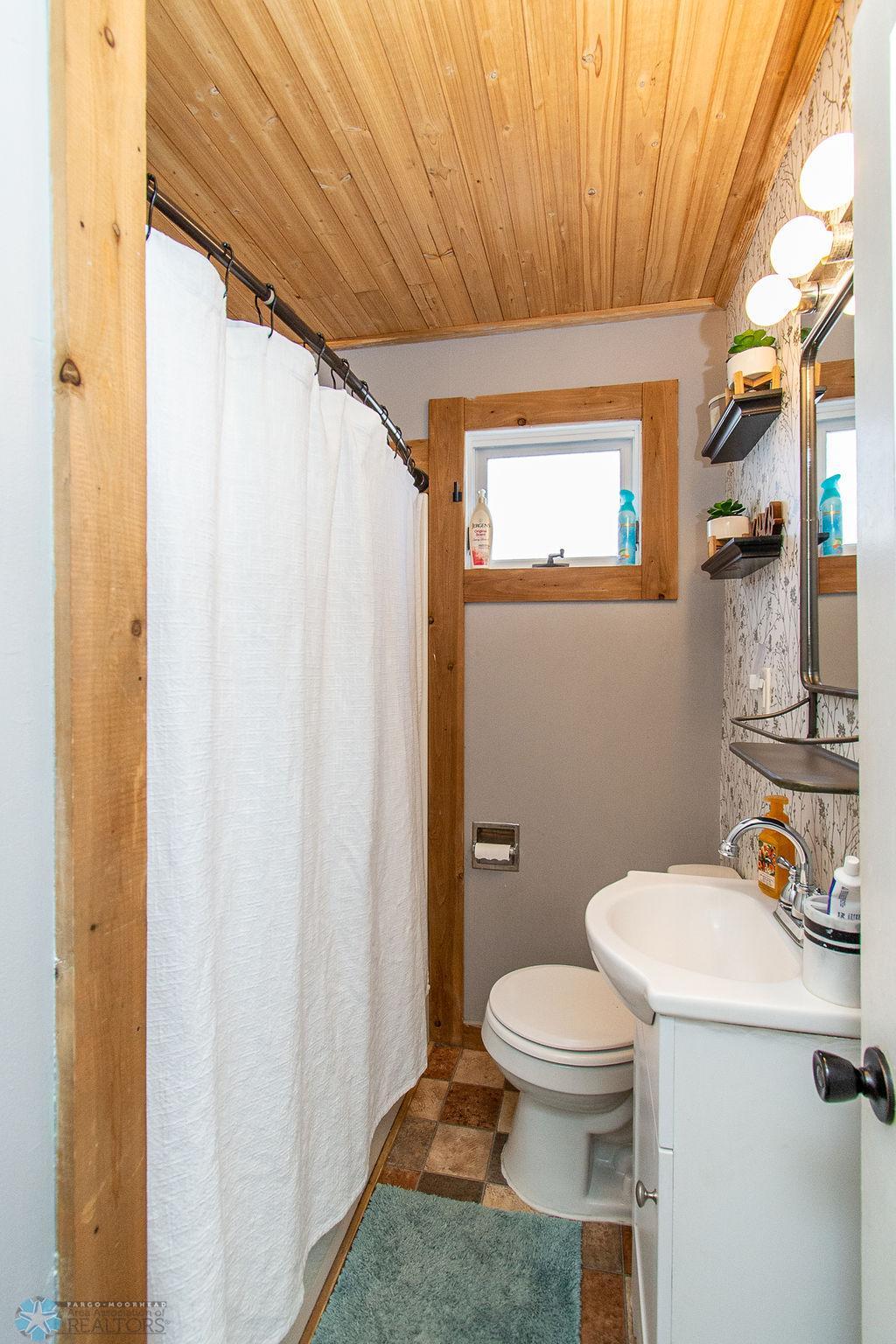 Bathroom 1- Full Bath