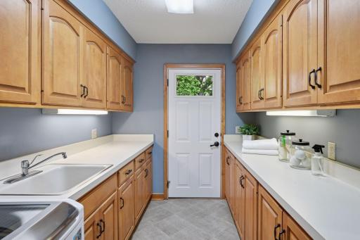 19435 Cottagewood Road, Excelsior, MN 55331