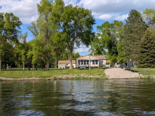 11253 Alcott Drive, Sauk Centre, MN 56378