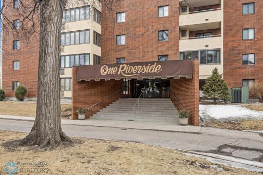 105 3rd Street N, 102, Moorhead, MN 56560