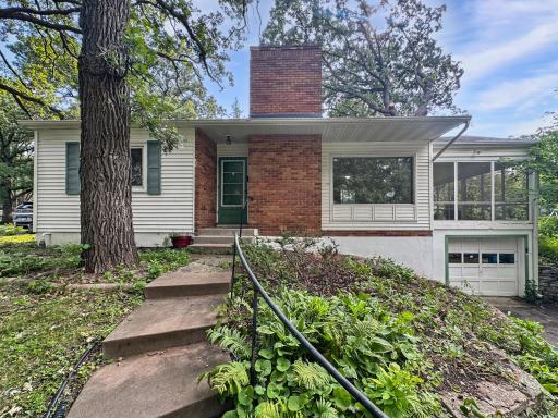 Welcome to 3340 Lee Ave N, Golden Valley MN