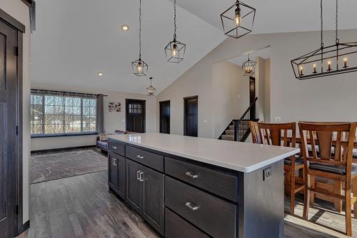 Island with Quartz Counter Top