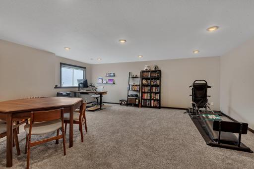 Flex Room