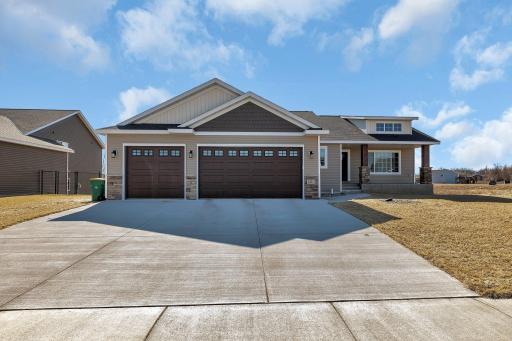 3 Car Garage
