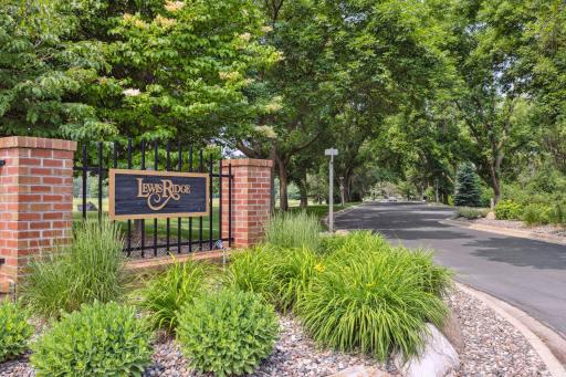 7250 Lewis Ridge Parkway, 116, Minneapolis, MN 55439
