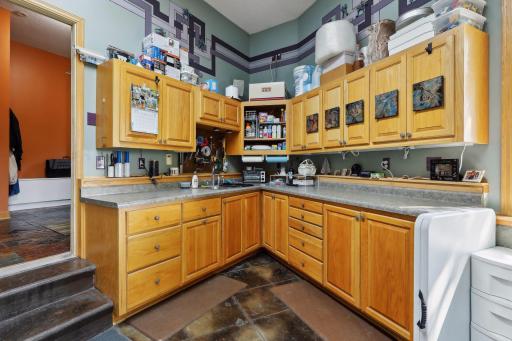 19661 Dakota Avenue, Prior Lake, MN 55372