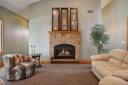 19661 Dakota Avenue, Prior Lake, MN 55372
