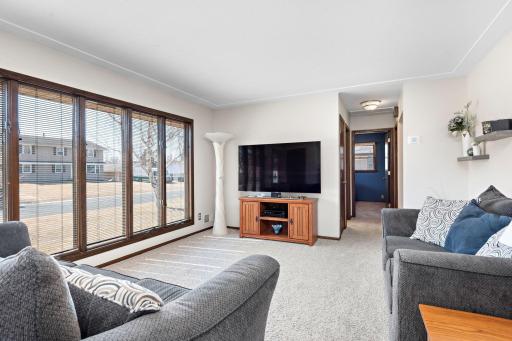 9924 93rd Place N, Maple Grove, MN 55369