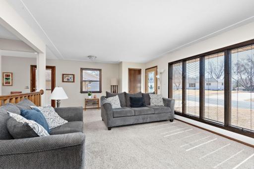 9924 93rd Place N, Maple Grove, MN 55369