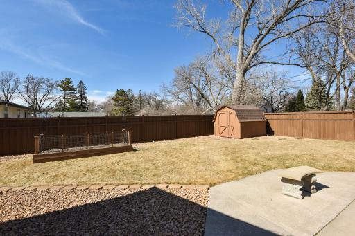9924 93rd Place N, Maple Grove, MN 55369