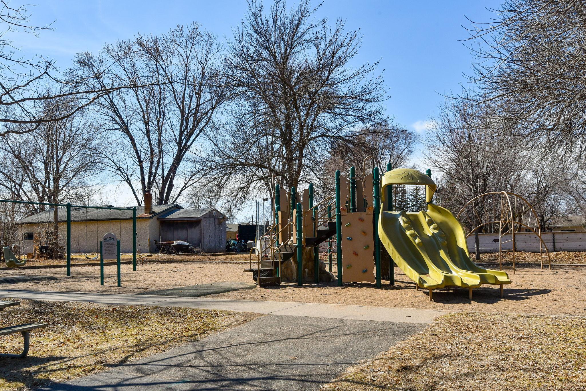 Do not miss the kids park/playground area at the end of the street at Pilgrim Lane & 93rd Pl.