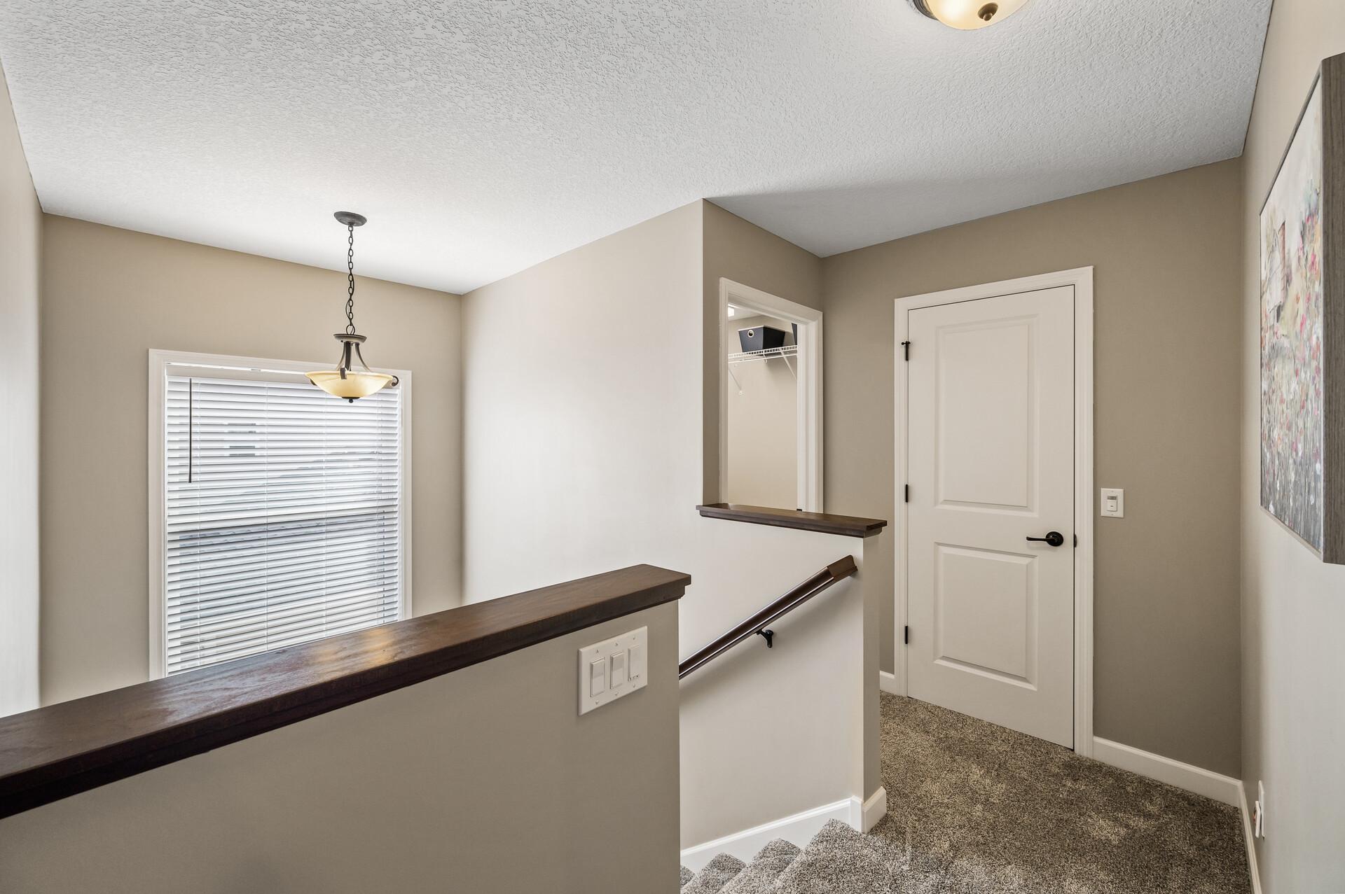 Enjoy neutral plush carpet throughout!