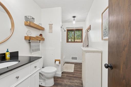 Main level Full bathroom