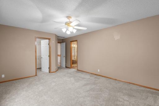 9320 Jamestown Street NE, Minneapolis, MN 55449