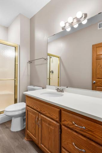 32-web-or-mls-6282_Coyote_Ct-137.jpg