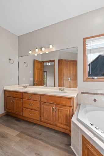 38-web-or-mls-6282_Coyote_Ct-114.jpg