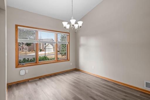 13-web-or-mls-6282_Coyote_Ct-149.jpg
