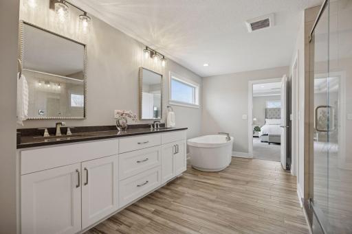 2989 Monarch Lane SW, Rochester, MN 55902
