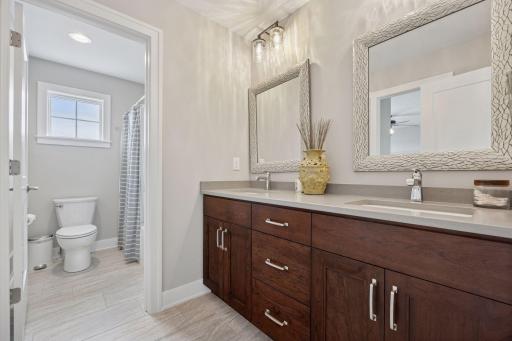 2989 Monarch Lane SW, Rochester, MN 55902