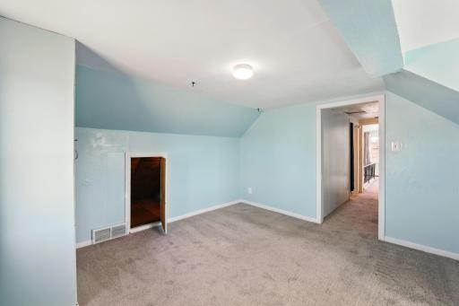 1732 4th Street NW, Faribault, MN 55021