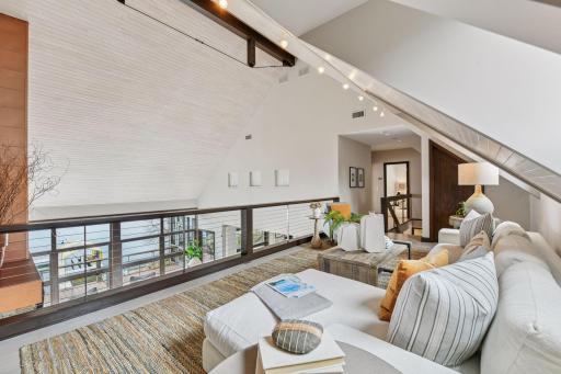 220 W Lake Street, Excelsior, MN 55331