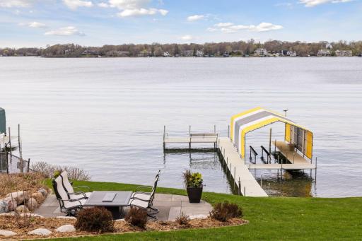 220 W Lake Street, Excelsior, MN 55331