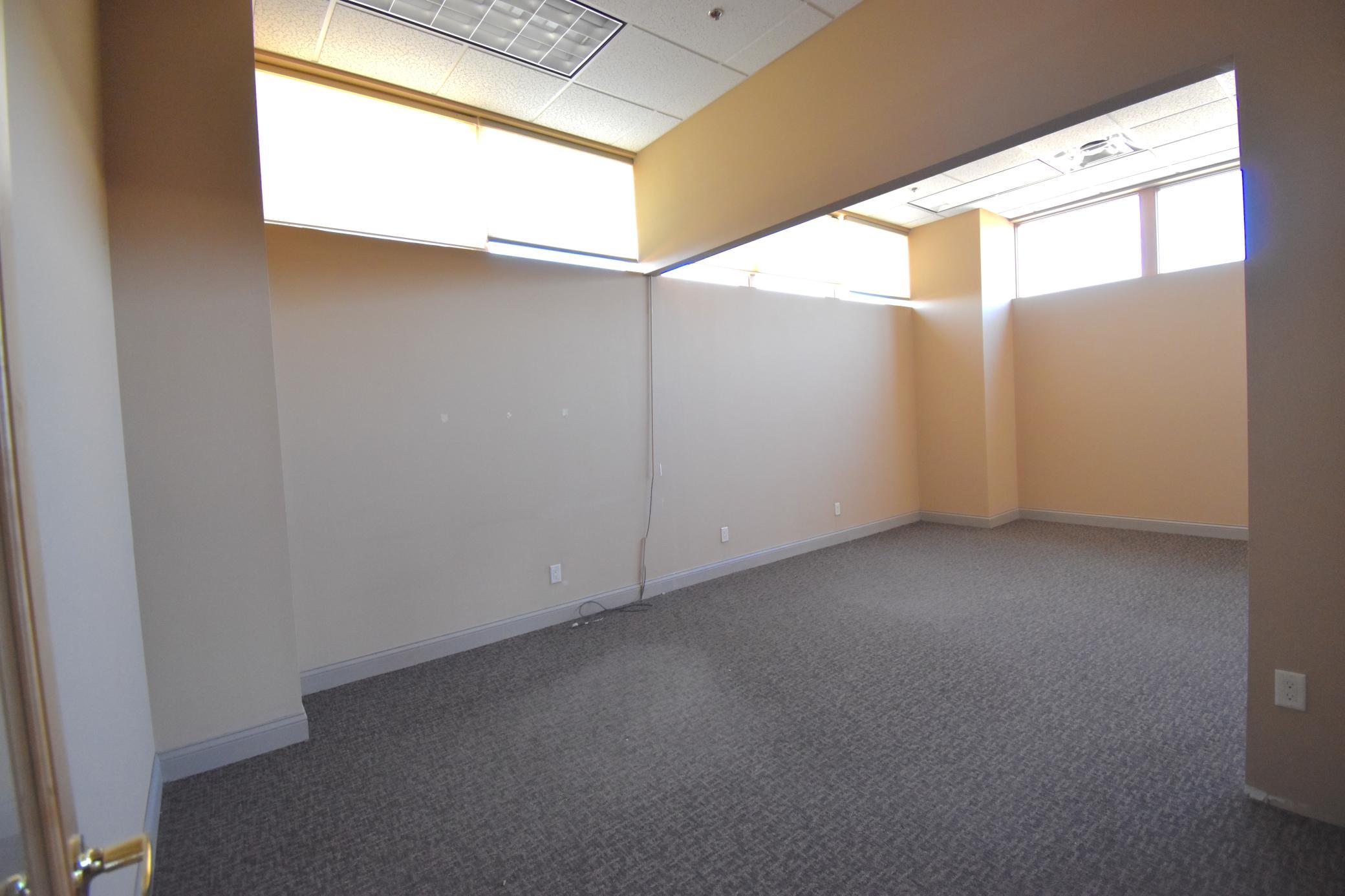 624 Spiral Office 121 1.JPG