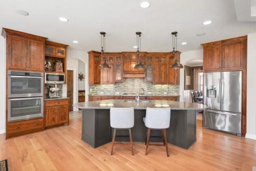 5920 Xene Lane N, Plymouth, MN 55446