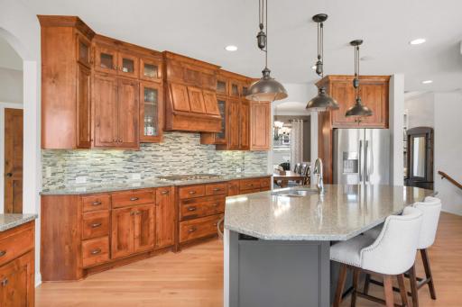 5920 Xene Lane N, Plymouth, MN 55446