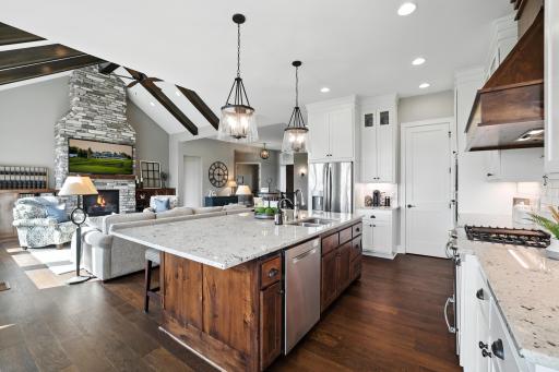 1836 Annika Drive N, Lake Elmo, MN 55042