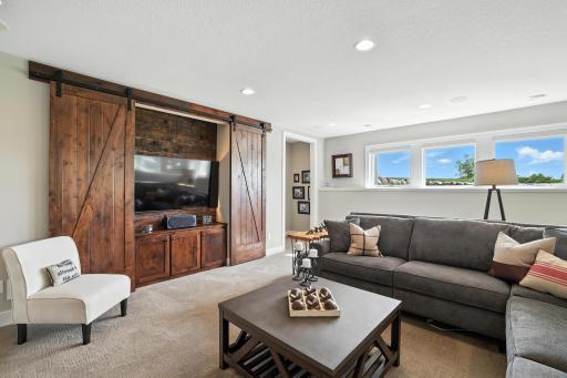 1836 Annika Drive N, Lake Elmo, MN 55042