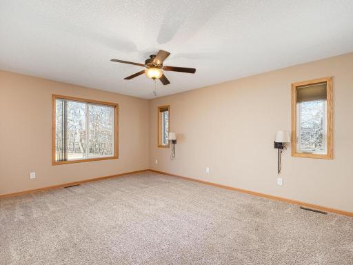 13143 10th Circle S, Zimmerman, MN 55398