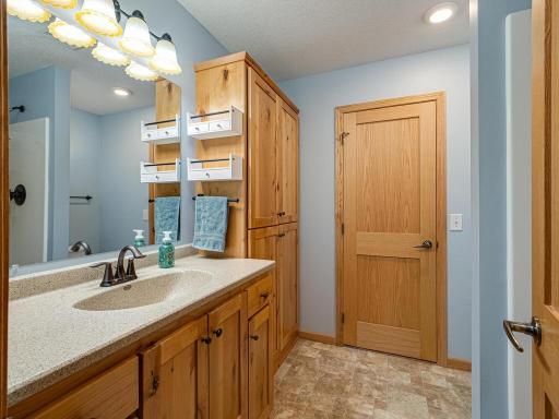 13143 10th Circle S, Zimmerman, MN 55398