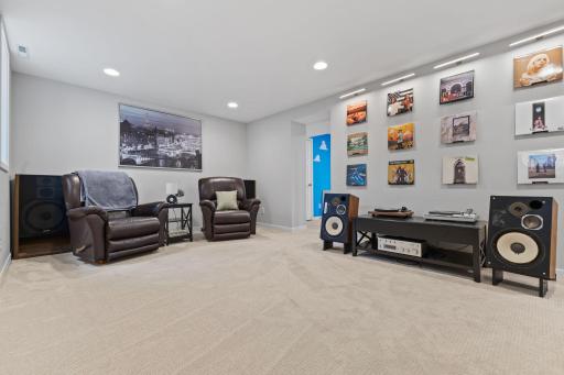 3513 Welcome Avenue N, Crystal, MN 55422