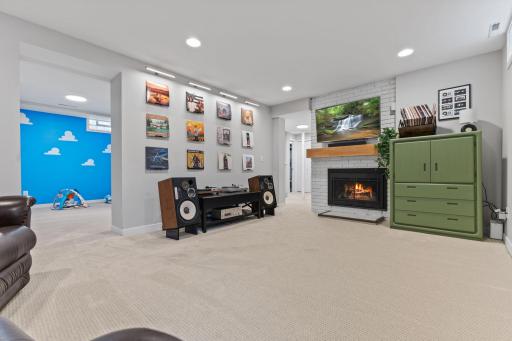 3513 Welcome Avenue N, Crystal, MN 55422